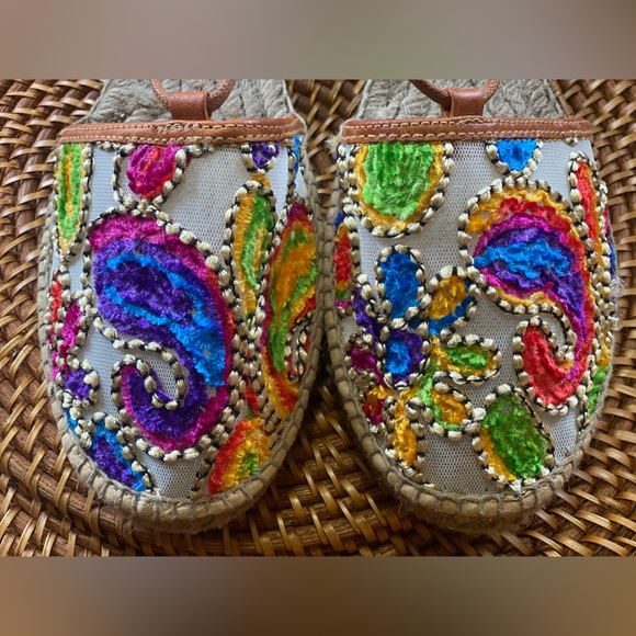 🍁142-You Are Exquisite ❤️Gairmo Footwear - Picture 2 of 10